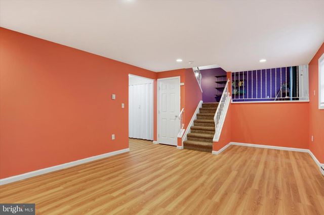 5586 EDSEL ST, Harrisburg, PA 17109