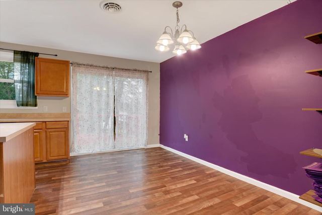 5586 EDSEL ST, Harrisburg, PA 17109