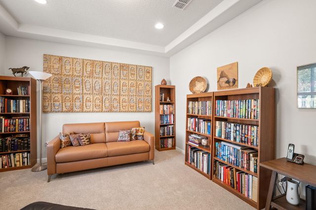 7032 LOOKOUT Road, Rio Rancho, NM 87144