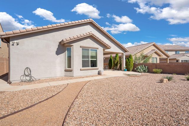 7032 LOOKOUT Road, Rio Rancho, NM 87144