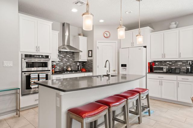 7032 LOOKOUT Road, Rio Rancho, NM 87144