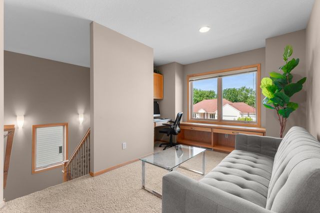 2980 Darcy Drive NE, Rochester, MN 55906