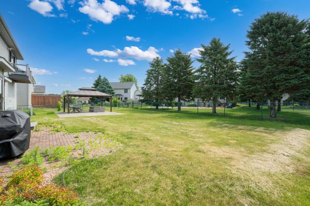 2980 Darcy Drive NE, Rochester, MN 55906