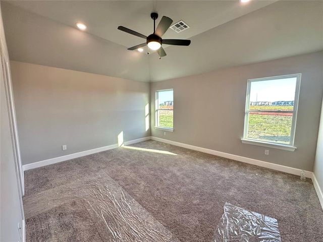 19520 Denison Avenue, Edmond, OK 73012