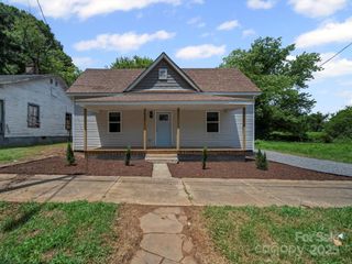 926 4th Street, Statesville, NC 28677