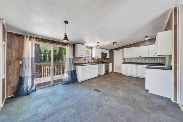 1102 Whip O Will LN, Montvale, VA 24122