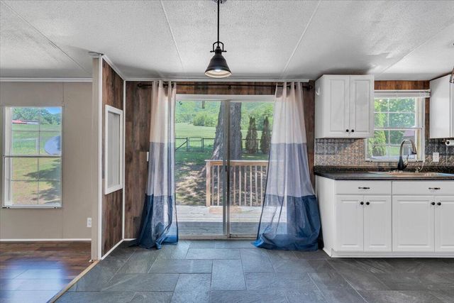 1102 Whip O Will LN, Montvale, VA 24122