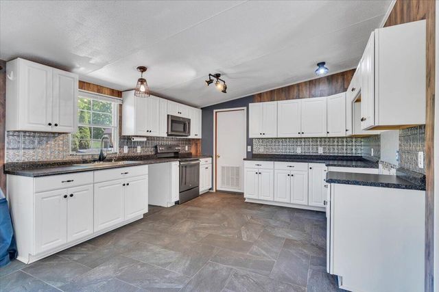 1102 Whip O Will LN, Montvale, VA 24122