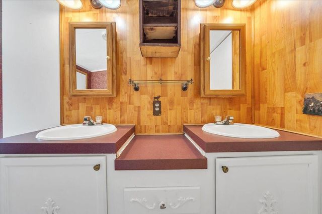 1102 Whip O Will LN, Montvale, VA 24122
