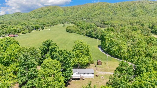 1102 Whip O Will LN, Montvale, VA 24122