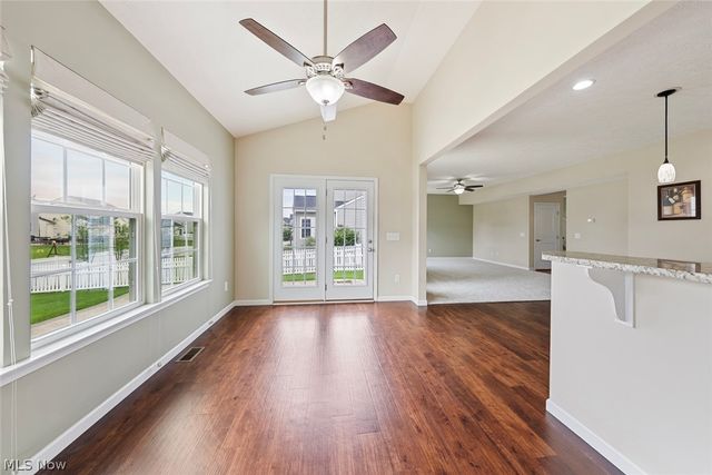 5484 Diamond Creek Drive, Medina, OH 44256