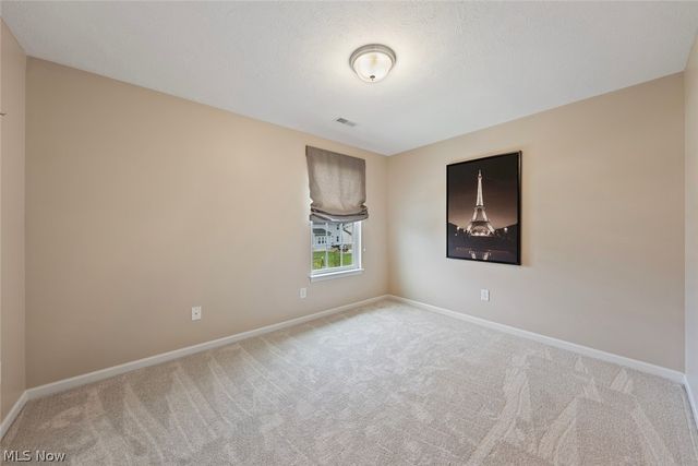 5484 Diamond Creek Drive, Medina, OH 44256