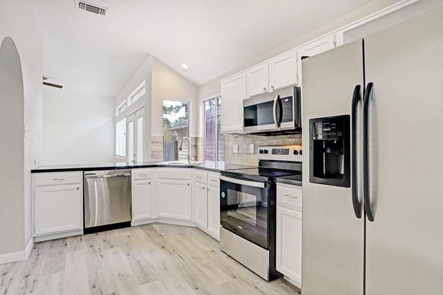 7753 Springville Drive, Houston, TX 77095