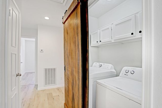 7753 Springville Drive, Houston, TX 77095