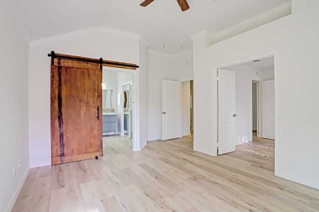 7753 Springville Drive, Houston, TX 77095