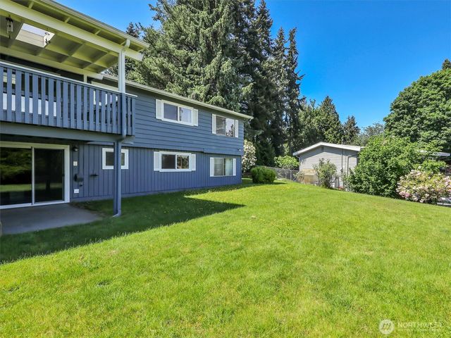 6512 NE 196th Street, Kenmore, WA 98028