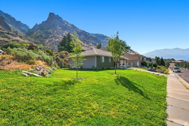 1112 N 700 E, Springville, UT 84663