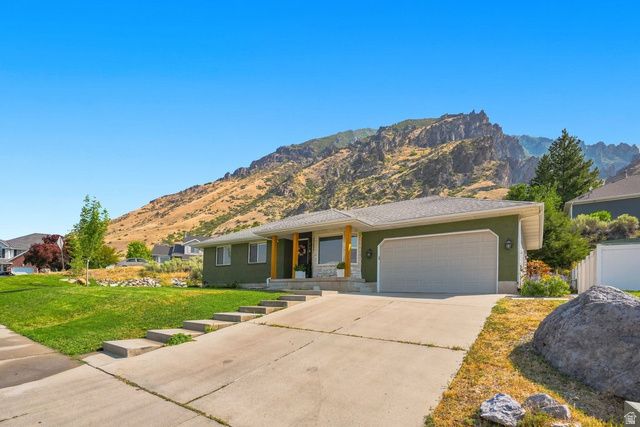 1112 N 700 E, Springville, UT 84663