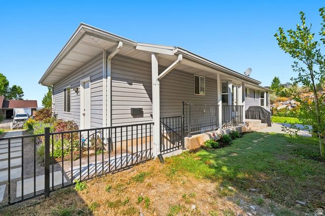 1112 N 700 E, Springville, UT 84663