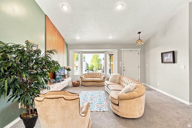 1112 N 700 E, Springville, UT 84663