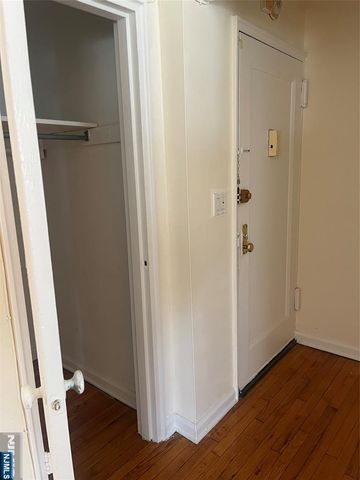 2329-2339 Hudson Terrace A13, Fort Lee, NJ 07024