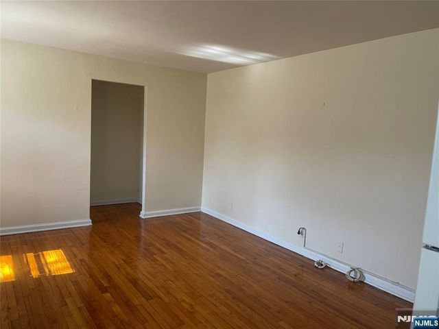 2329-2339 Hudson Terrace A13, Fort Lee, NJ 07024