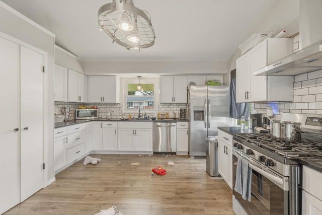 3109 Canterbury LANE, Janesville, WI 53546