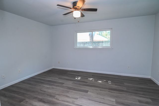 967 Madison Circle, Lewisville, TX 75067