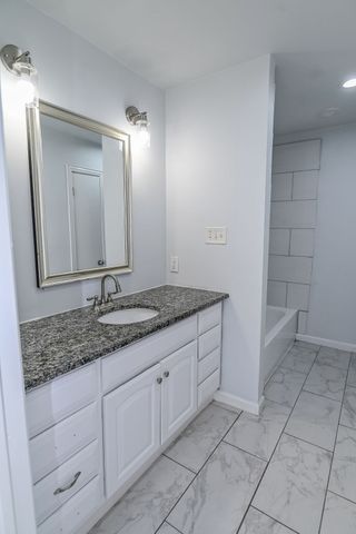 967 Madison Circle, Lewisville, TX 75067