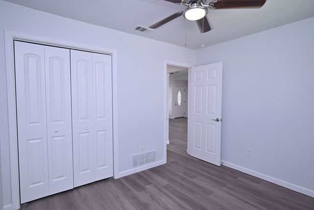 967 Madison Circle, Lewisville, TX 75067