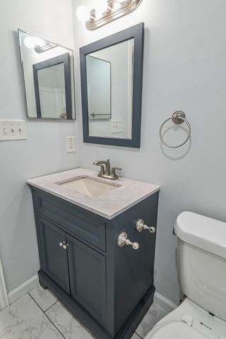967 Madison Circle, Lewisville, TX 75067