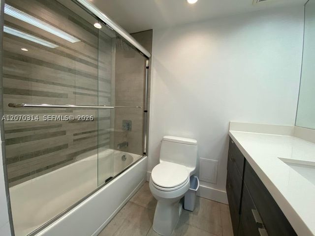 5401 Collins Ave 620, Miami Beach, FL 33140