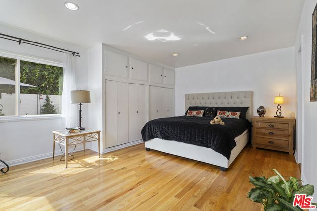 6032 W 74th Street, Los Angeles, CA 90045