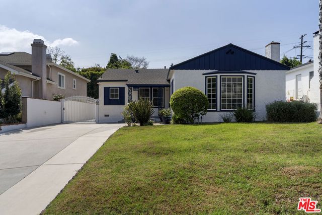 6032 W 74th Street, Los Angeles, CA 90045