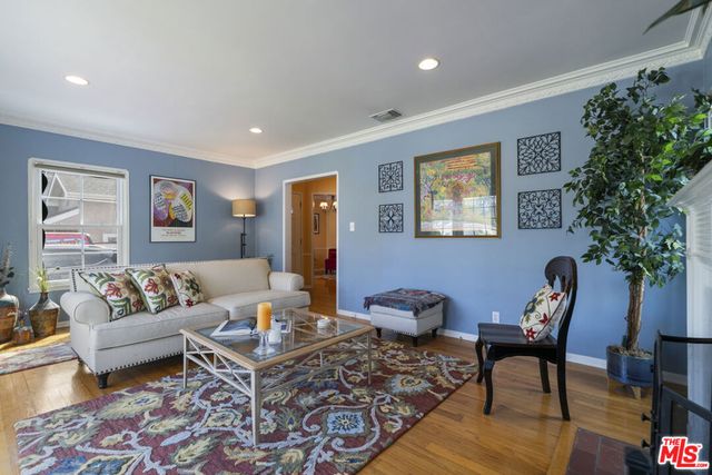 6032 W 74th Street, Los Angeles, CA 90045