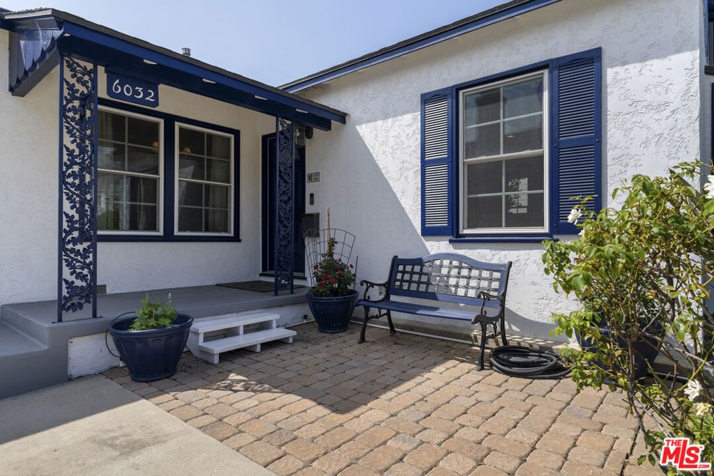 6032 W 74th Street, Los Angeles, CA 90045 — photo 2