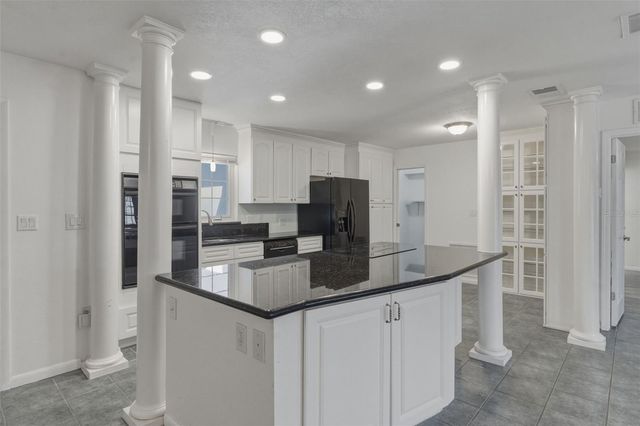 11178 112TH AVENUE, Largo, FL 33778