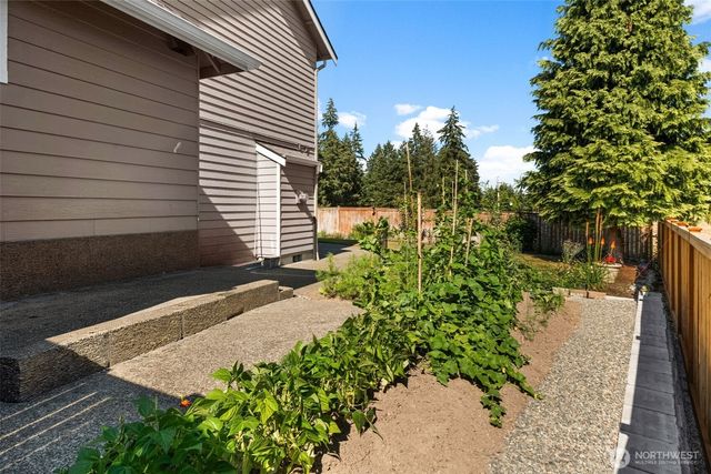 16805 95th Avenue E, Puyallup, WA 98375