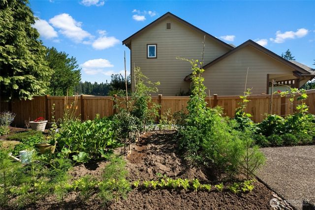 16805 95th Avenue E, Puyallup, WA 98375