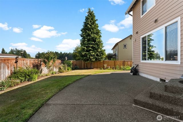 16805 95th Avenue E, Puyallup, WA 98375