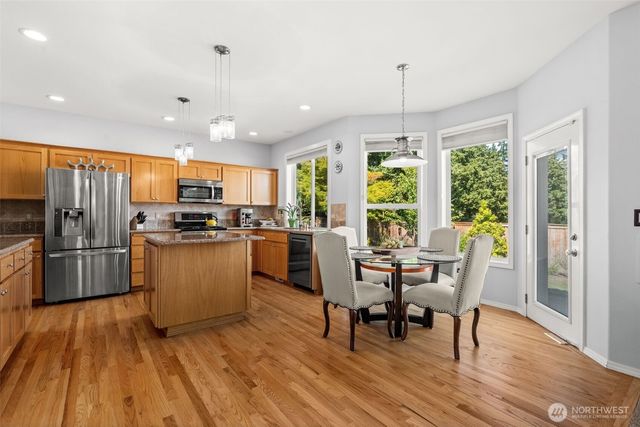 16805 95th Avenue E, Puyallup, WA 98375