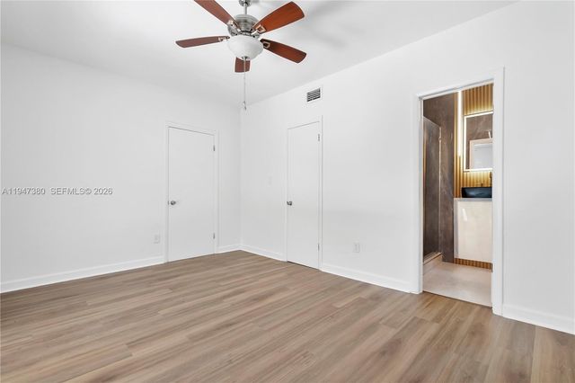 2350 SW 26th St, Miami, FL 33133