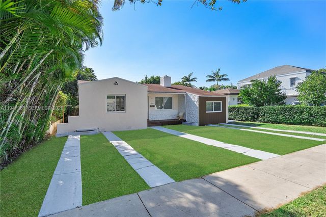 2350 SW 26th St, Miami, FL 33133