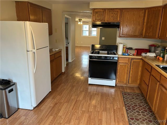 41 West Van Buren Street, Oswego, NY 13126