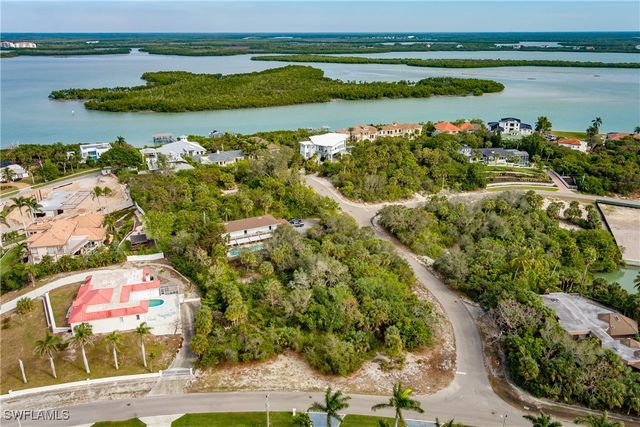 889 Scott DR, Marco Island, FL 34145