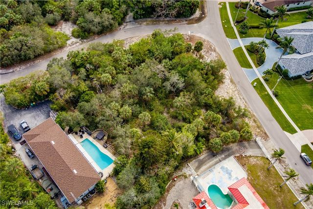 889 Scott DR, Marco Island, FL 34145