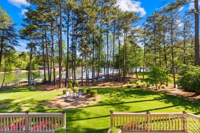 4292 Silver Eagle Court, Denver, NC 28037