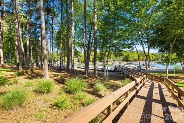 4292 Silver Eagle Court, Denver, NC 28037