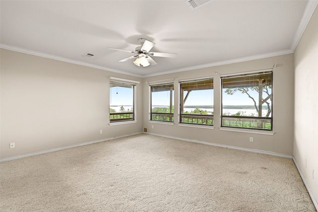 222 Island View Drive, Pottsboro, TX 75076