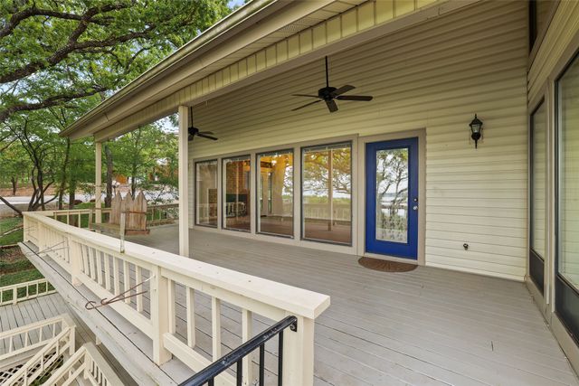 222 Island View Drive, Pottsboro, TX 75076
